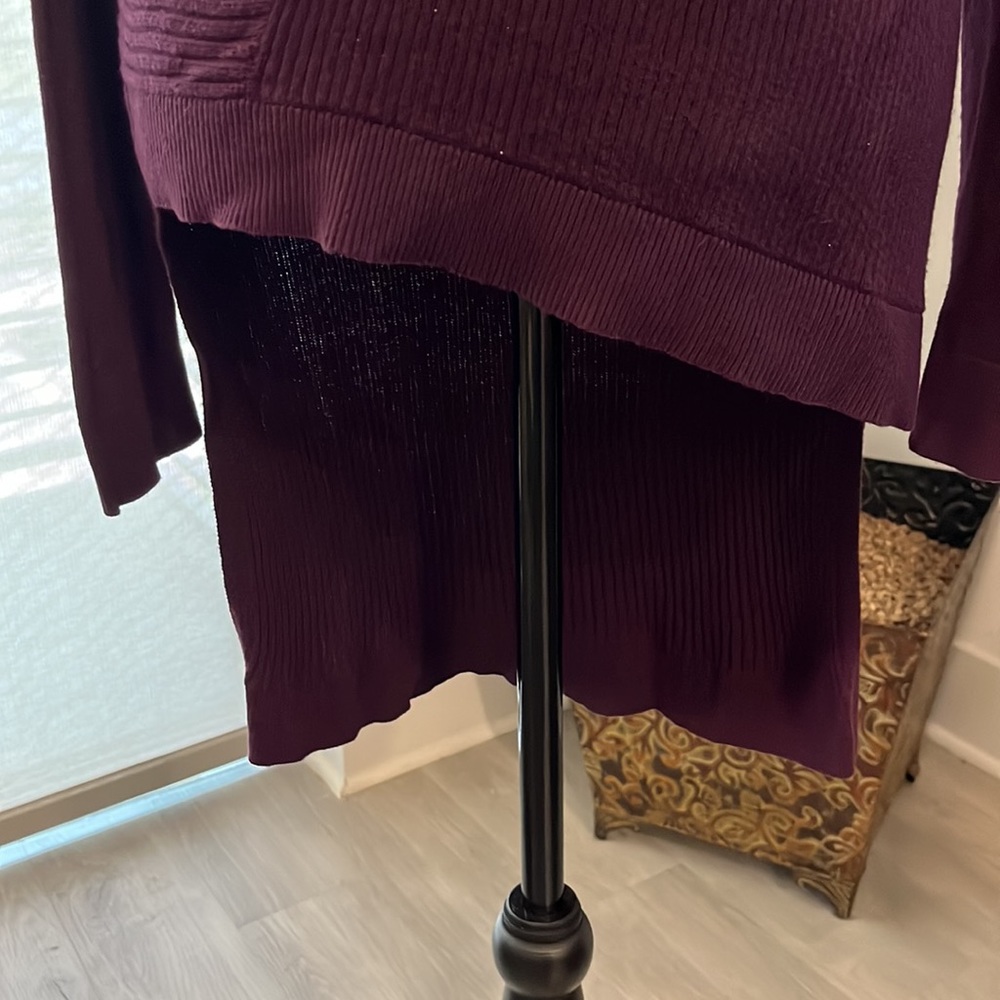Express Ribbed Asymmetric Sweater - Picture 2 of 4
